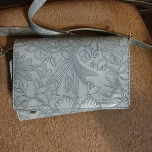Elegant Floral Embossed Crossbody Bag - Light Green